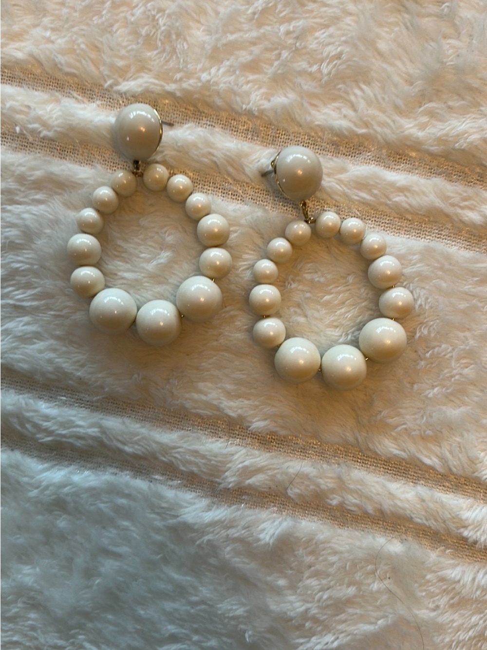 Sezane ecru beaded earrings